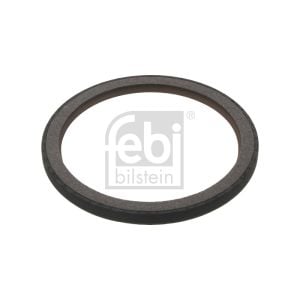 CRANKSHAFT SEAL