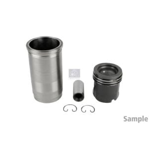PISTON WITH LINER
