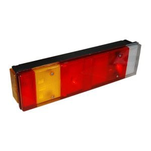 REAR COMBINATION LAMP RH