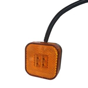 SIDE MARKER LAMP LED MAN 24V HORIZONTAL MOUNTING PEGS