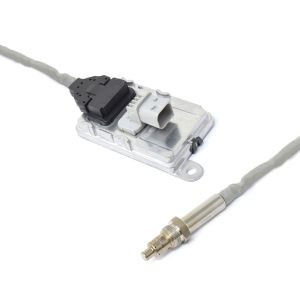 Pre cat Nox sensor to suit Mercedes Actros